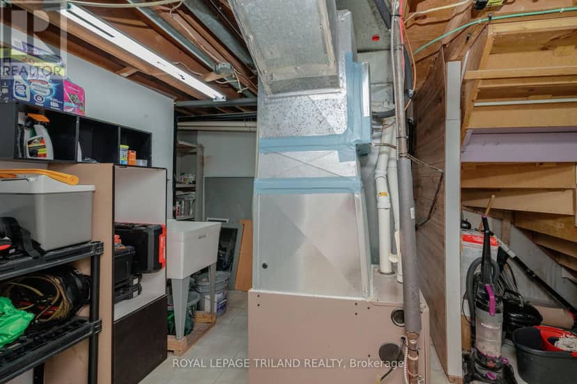 43 - 711 Osgoode Drive — photo 31 of 40
