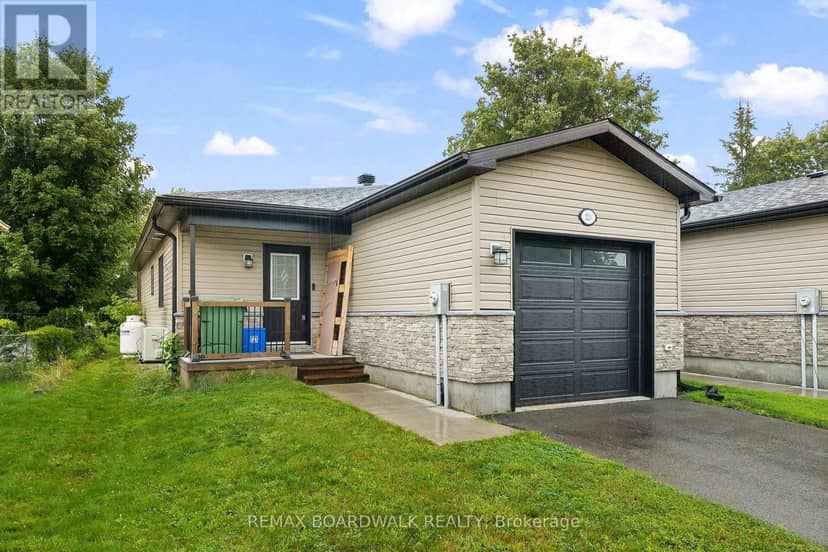A - 32 David Street — photo 2 of 23