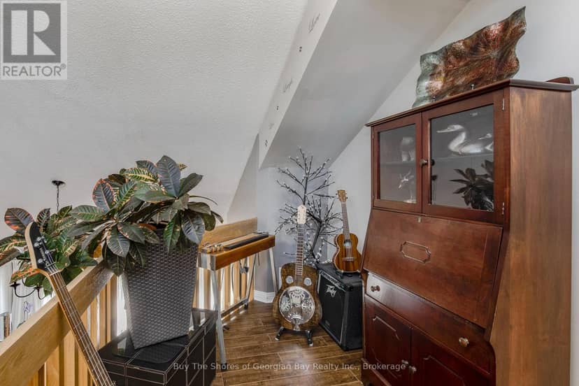 79 King Road — photo 33 of 40