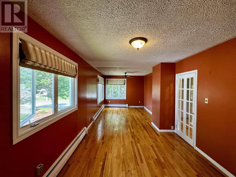 39 Napean St. — photo 14 of 21
