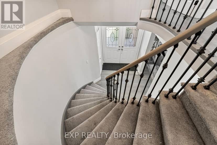10 Elephant Hill Drive — photo 27 of 40