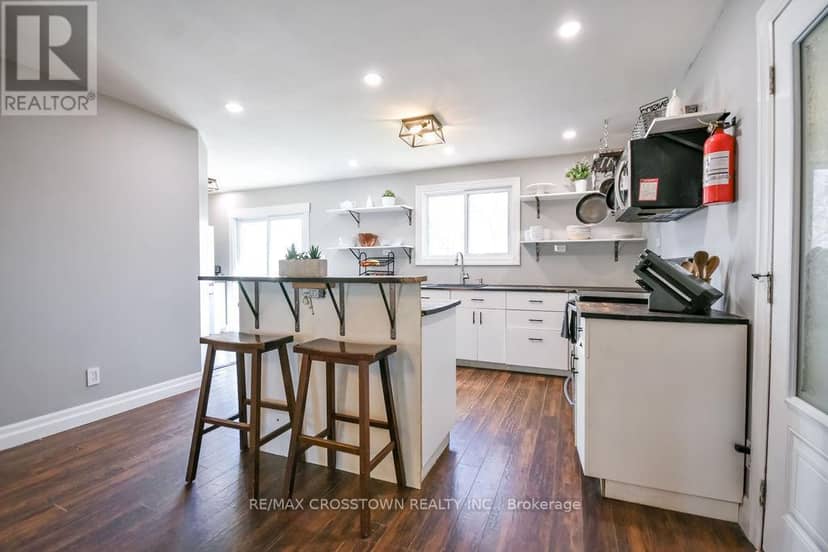461 Barnes Avenue — photo 13 of 40