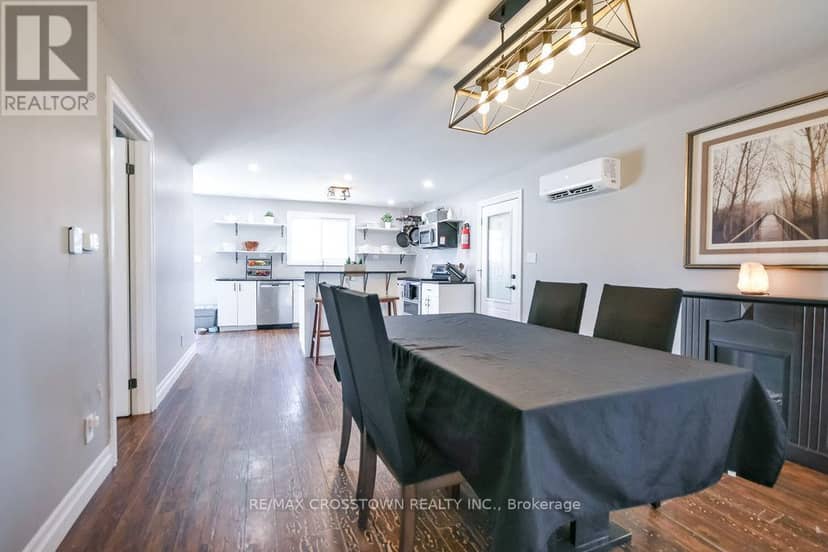 461 Barnes Avenue — photo 9 of 40