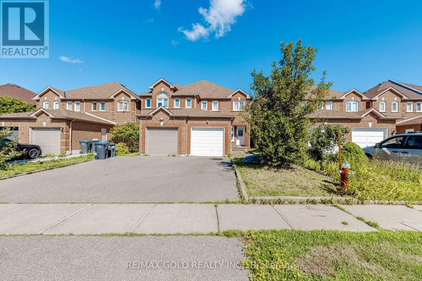 12 McCleave Crescent — photo 1 of 40