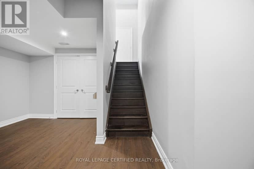 8833 Creditview Road — photo 33 of 40
