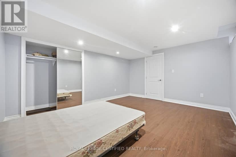 8833 Creditview Road — photo 38 of 40