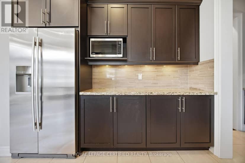 8833 Creditview Road — photo 8 of 40