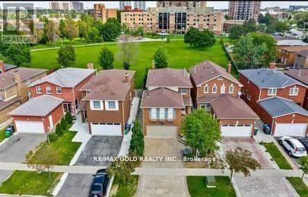 36 Windmill Boulevard — photo 1 of 27