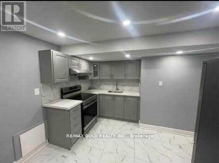 36 Windmill Boulevard — photo 19 of 27