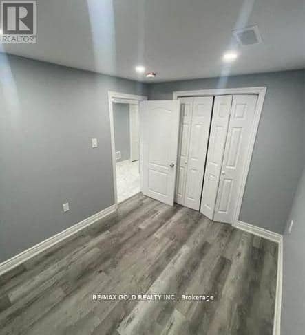 36 Windmill Boulevard — photo 24 of 27