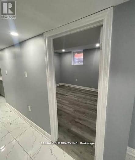 36 Windmill Boulevard — photo 25 of 27