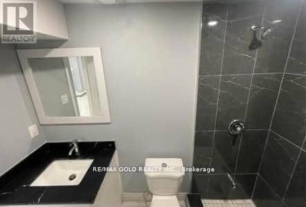 36 Windmill Boulevard — photo 26 of 27