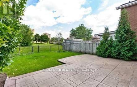 36 Windmill Boulevard — photo 3 of 27
