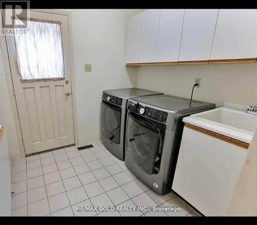 36 Windmill Boulevard — photo 8 of 27