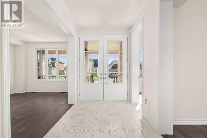 101 Golden Meadows Drive — photo 13 of 40