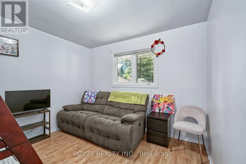 1229 Exmouth Street — photo 19 of 40