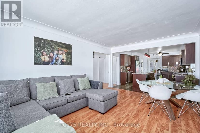 1229 Exmouth Street — photo 8 of 40