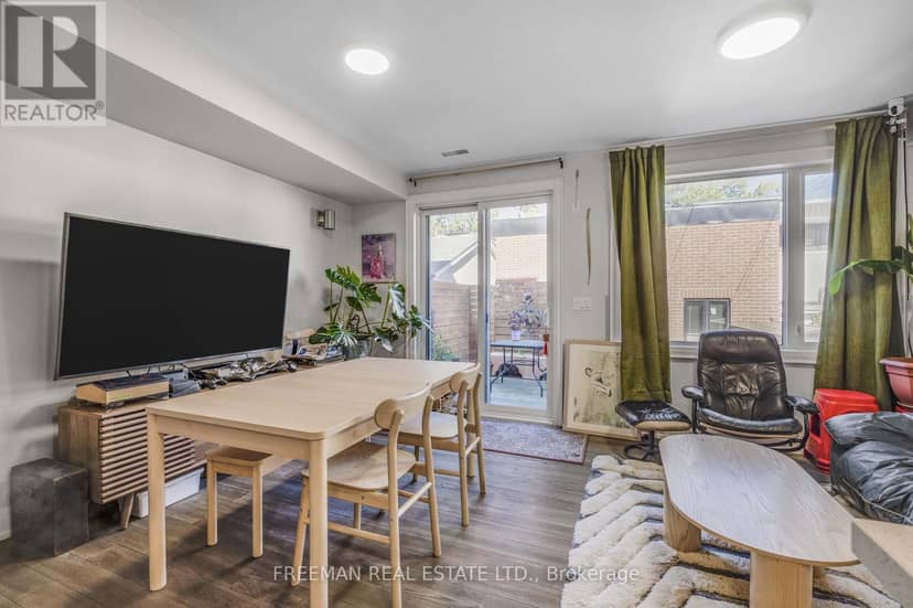 49 Beatrice Street — photo 20 of 40