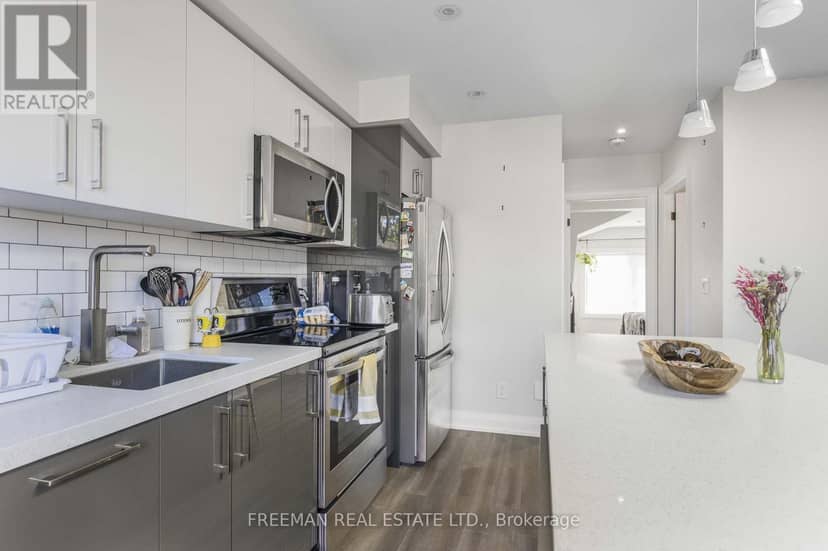 49 Beatrice Street — photo 22 of 40