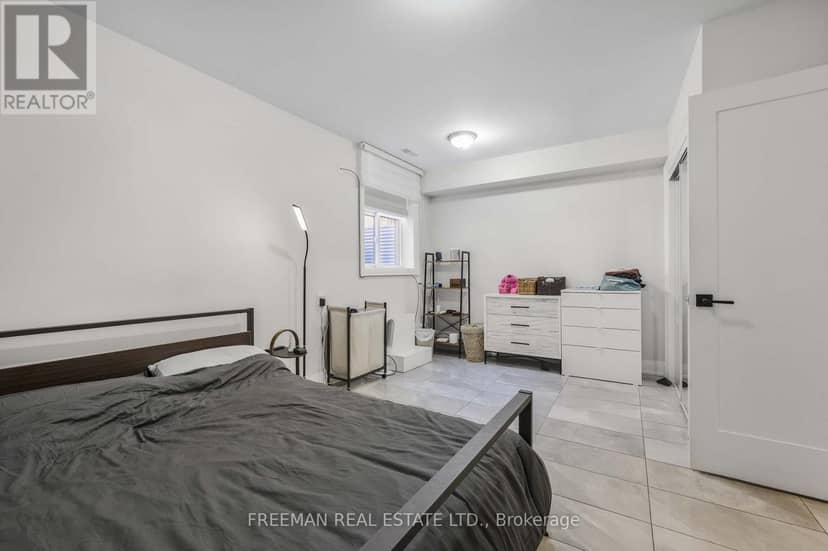 49 Beatrice Street — photo 31 of 40