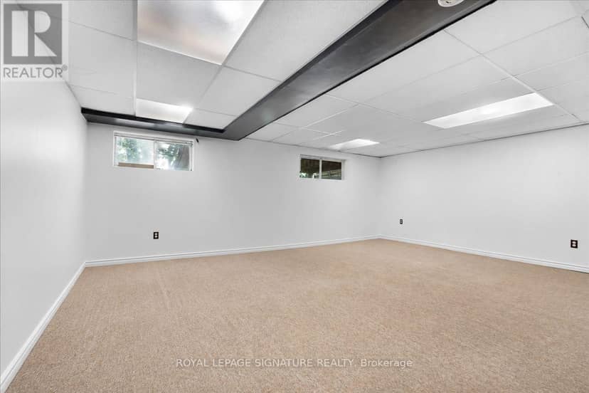 138 Gradwell Drive — photo 17 of 27