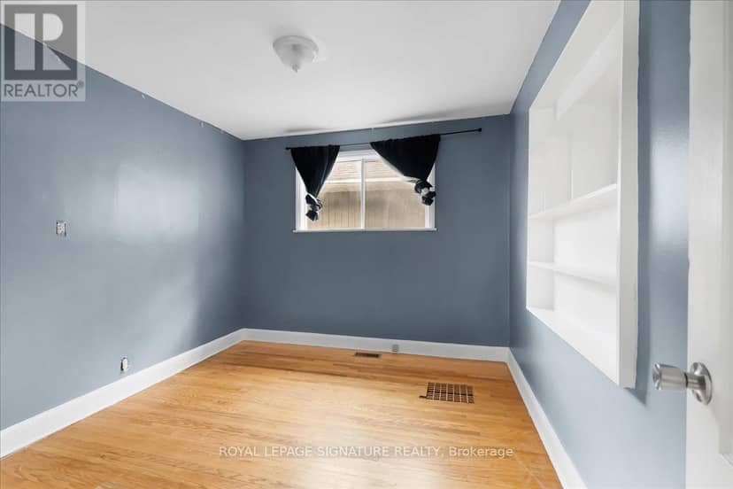 138 Gradwell Drive — photo 8 of 27