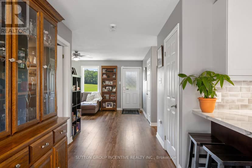 1277 Sunnidale Road — photo 19 of 40