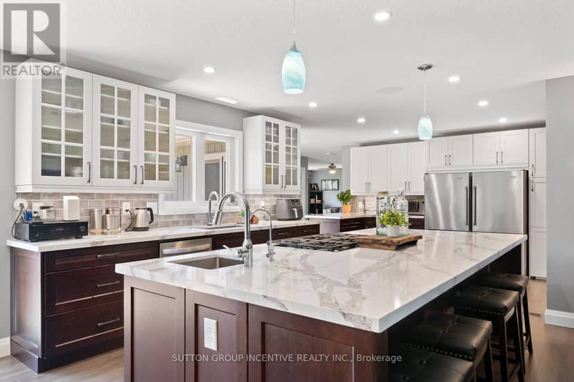 1277 Sunnidale Road — photo 7 of 40