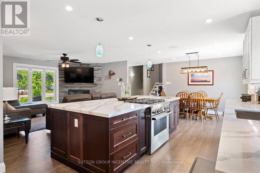 1277 Sunnidale Road — photo 9 of 40