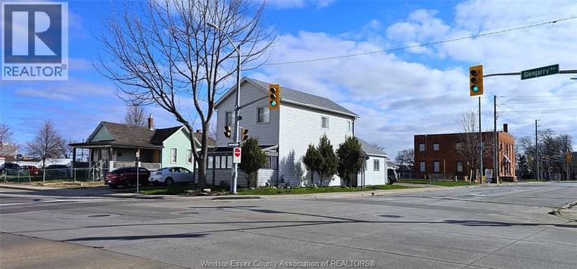 194 Glengarry Avenue — photo 1 of 6