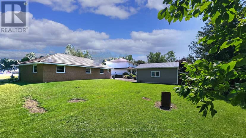 17 Courtland Street, Ramara, photo 2