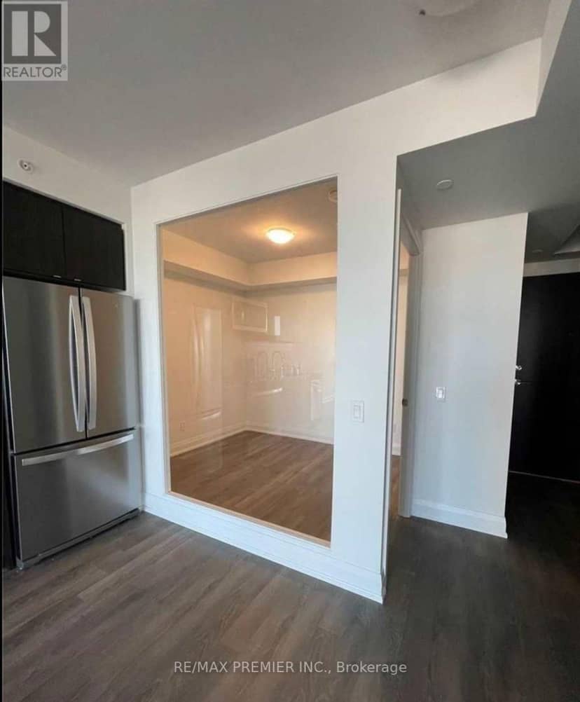 1508 - 1461 Lawrence Avenue W — photo 10 of 21