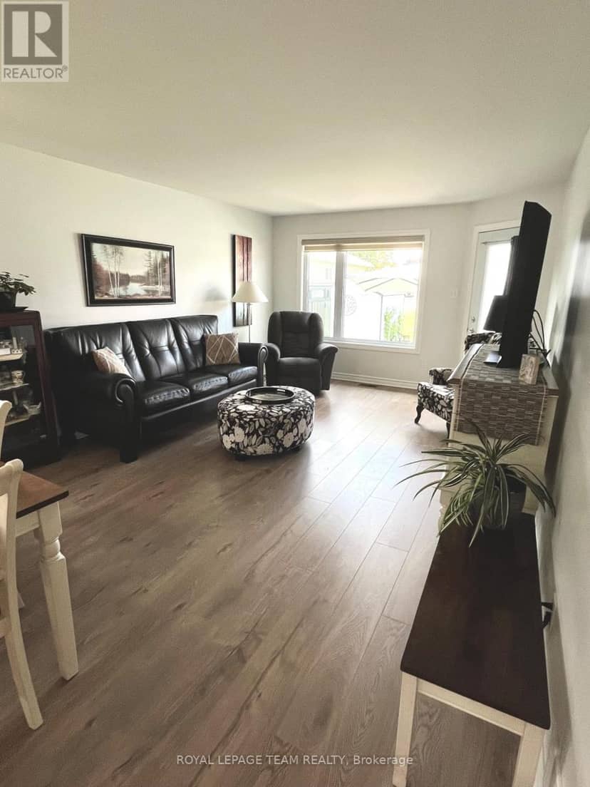 14 Otteridge Avenue — photo 16 of 40