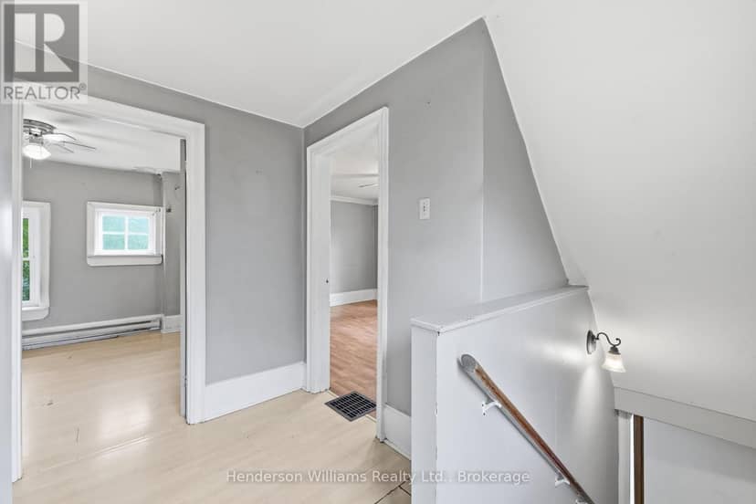 105 Pine Street — photo 14 of 29