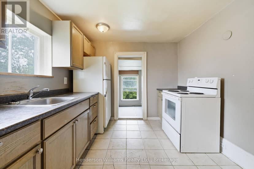 105 Pine Street — photo 19 of 29