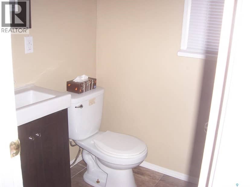 630 5Th AVENUE E, Prince Albert, photo 7