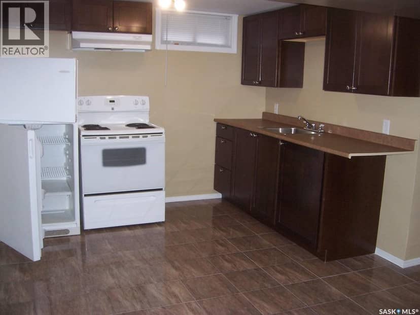 630 5Th AVENUE E — photo 12 of 16