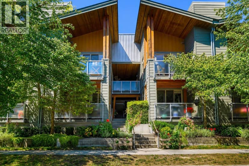 107 40147 GOVERNMENT ROAD, Squamish