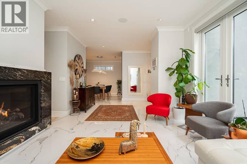 4365 MOUNTAIN HIGHWAY, North Vancouver, photo 6