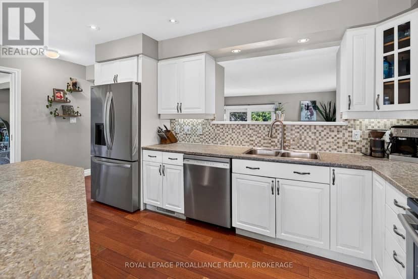 294 Rosemount Terrace — photo 14 of 40