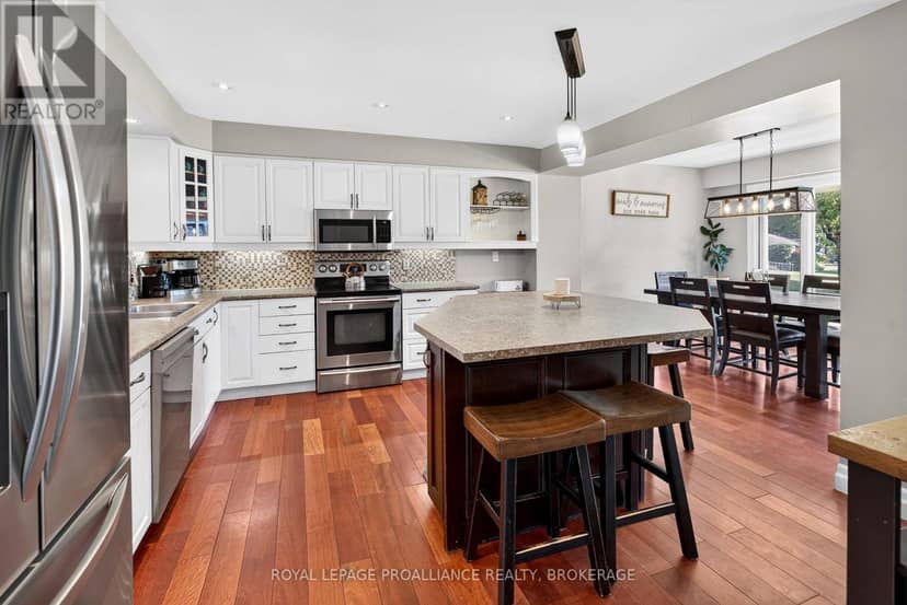 294 Rosemount Terrace — photo 9 of 40