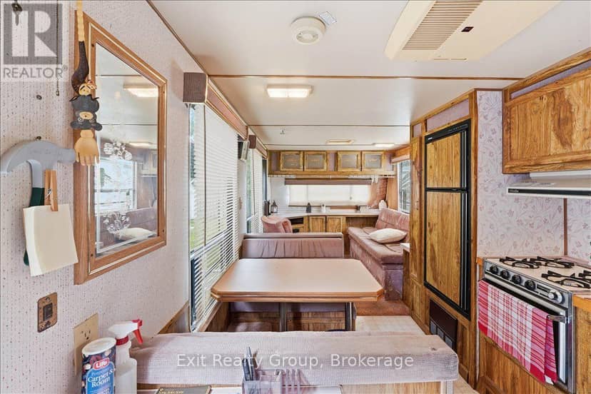 71 Cooke Lane — photo 17 of 37