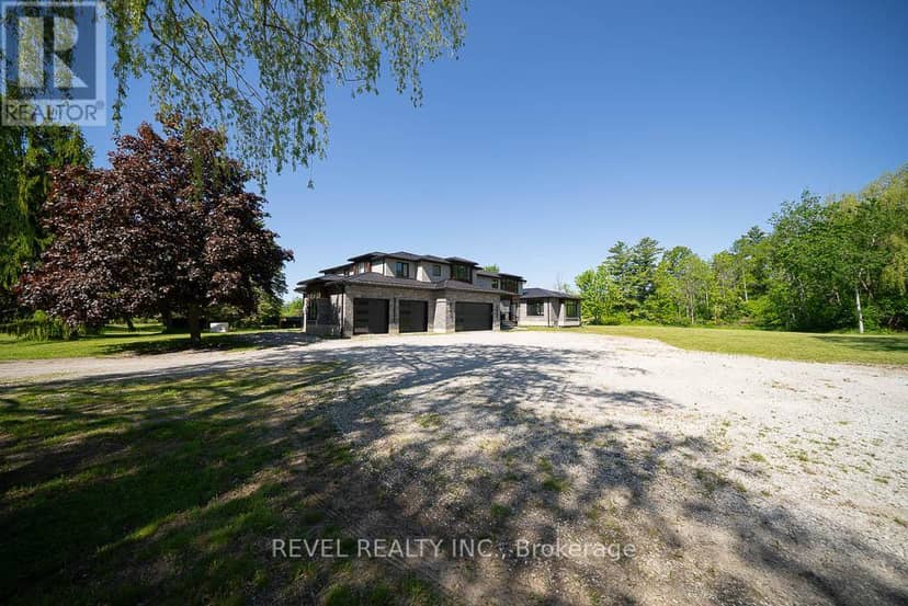 1679 Highway 6 — photo 3 of 40