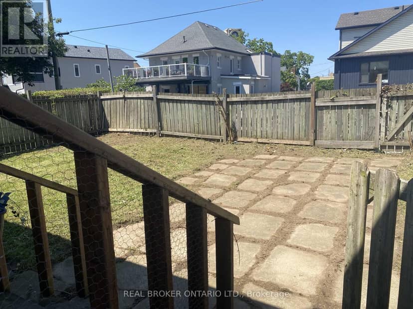 28 Grove Street — photo 3 of 10