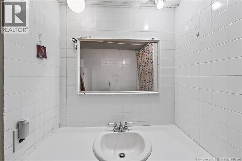 6 Parkwood Drive — photo 31 of 40