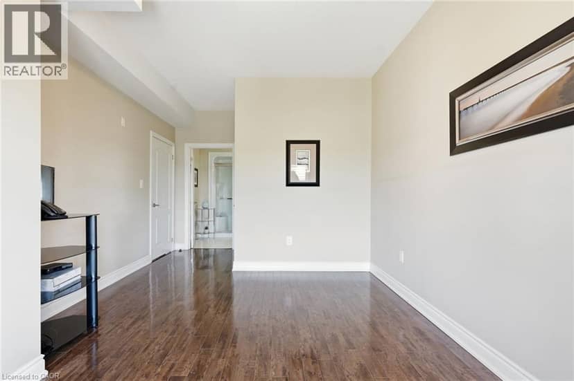 8111 FOREST GLEN Drive Unit# 521 — photo 17 of 40