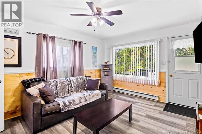 880 Pleasant Drive — photo 10 of 40