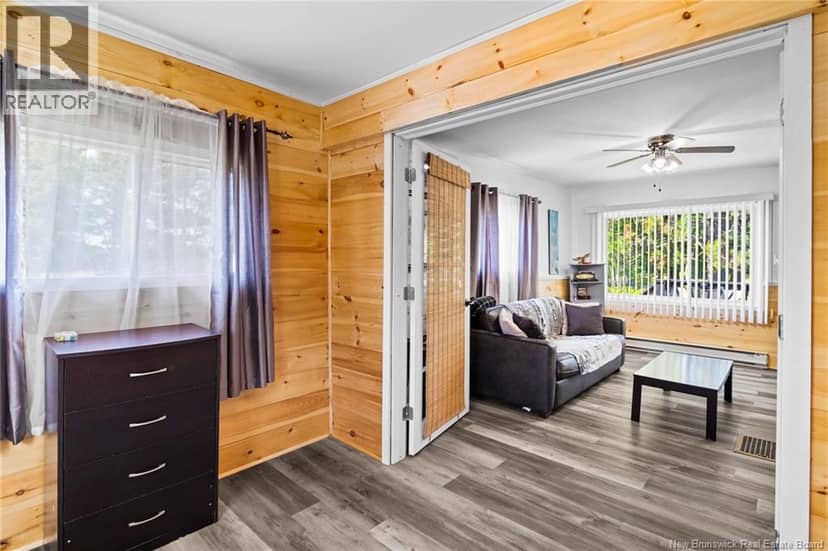 880 Pleasant Drive — photo 16 of 40