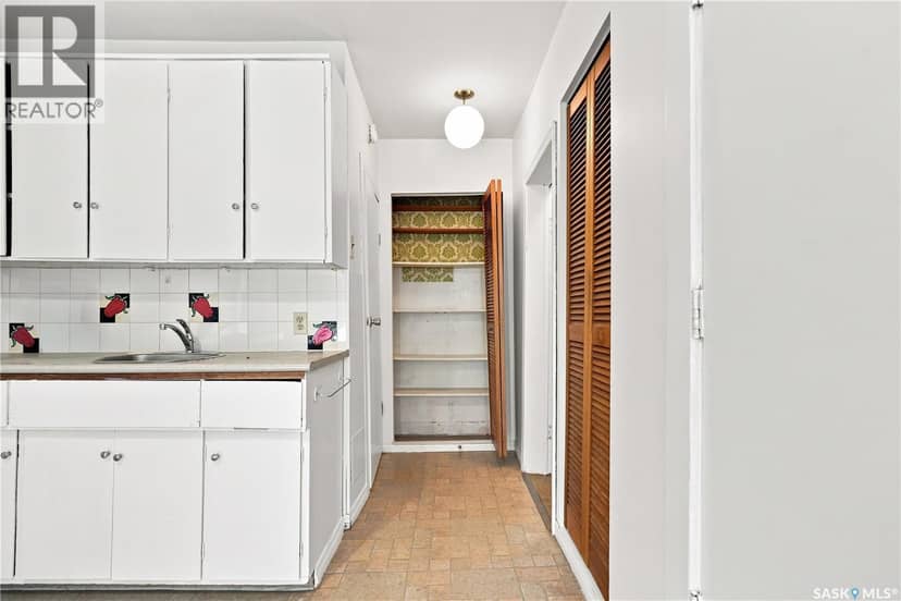 1015 J Avenue N — photo 11 of 26