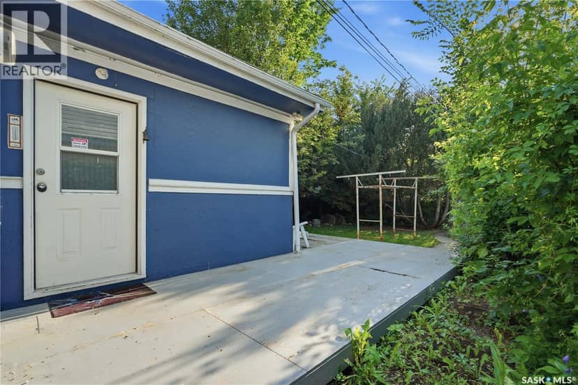 1015 J Avenue N — photo 24 of 26